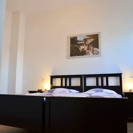 Gaestehaus Lelo 3 * Solingen