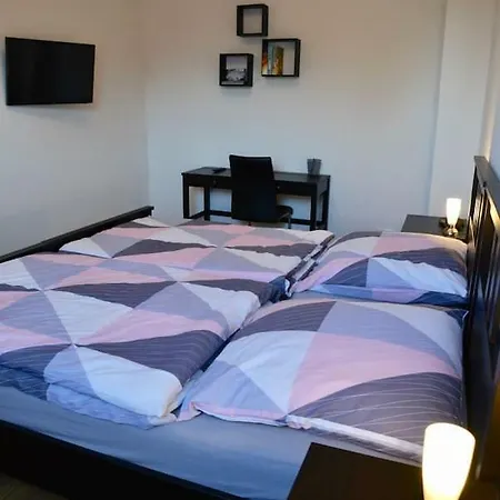 Gaestehaus Lelo 3 * Solingen