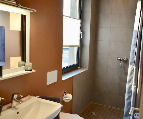 Gaestehaus Lelo 3 Appartement Solingen